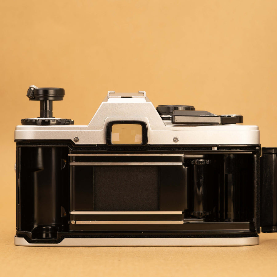 Olympus OM10 with 50mm f/1.8 Lens