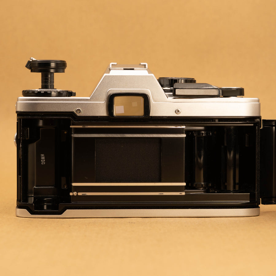 Olympus OM10 with 50mm f/1.8 Lens
