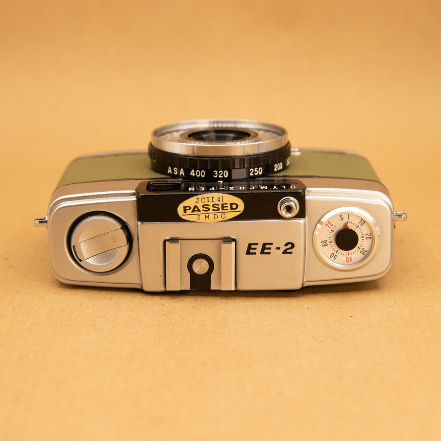 Olympus Pen EE-2 in Green