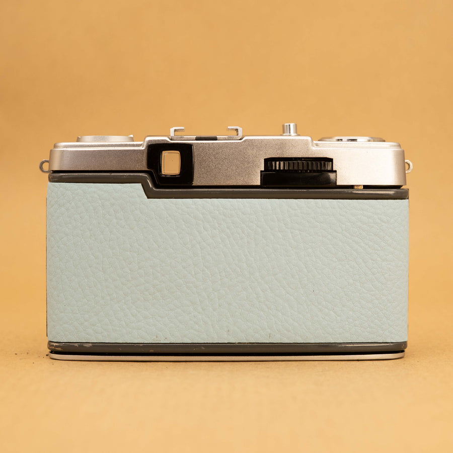 Olympus Pen EE-2 in Baby Blue