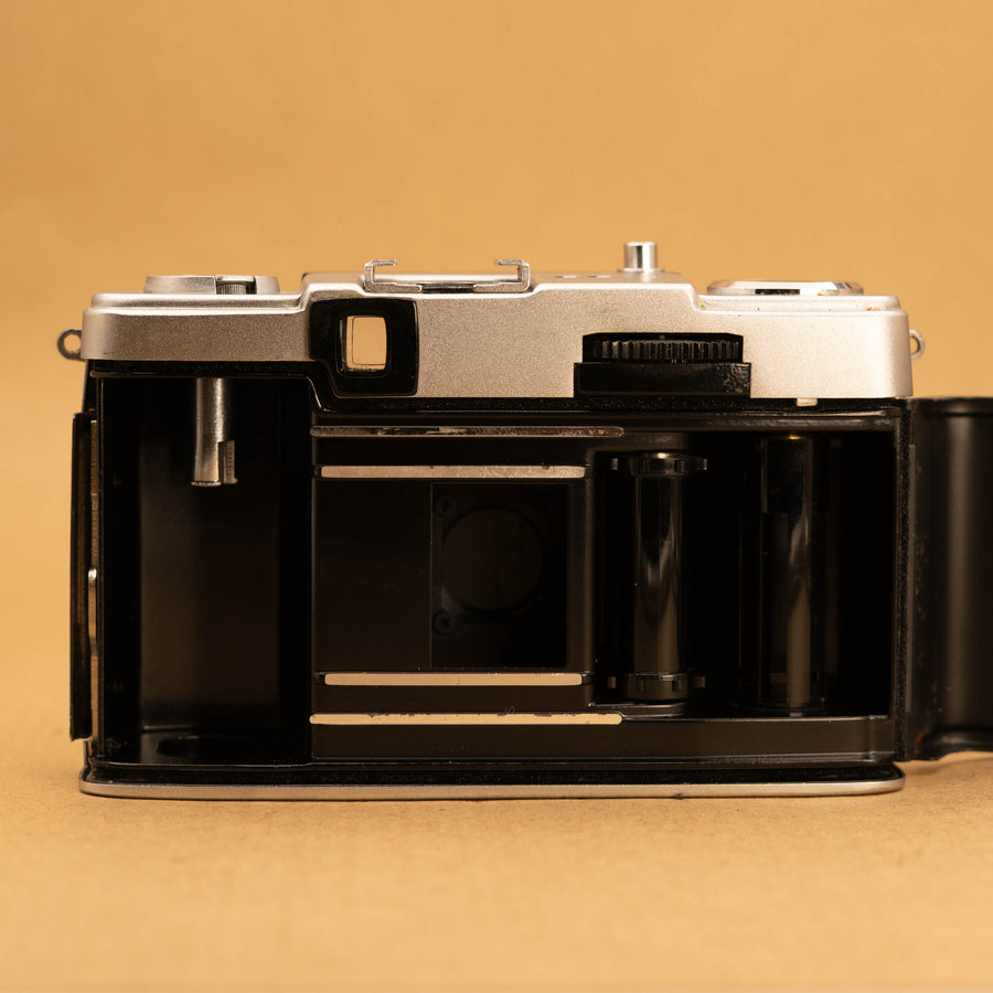 Olympus Pen EE-2 in Baby Blue