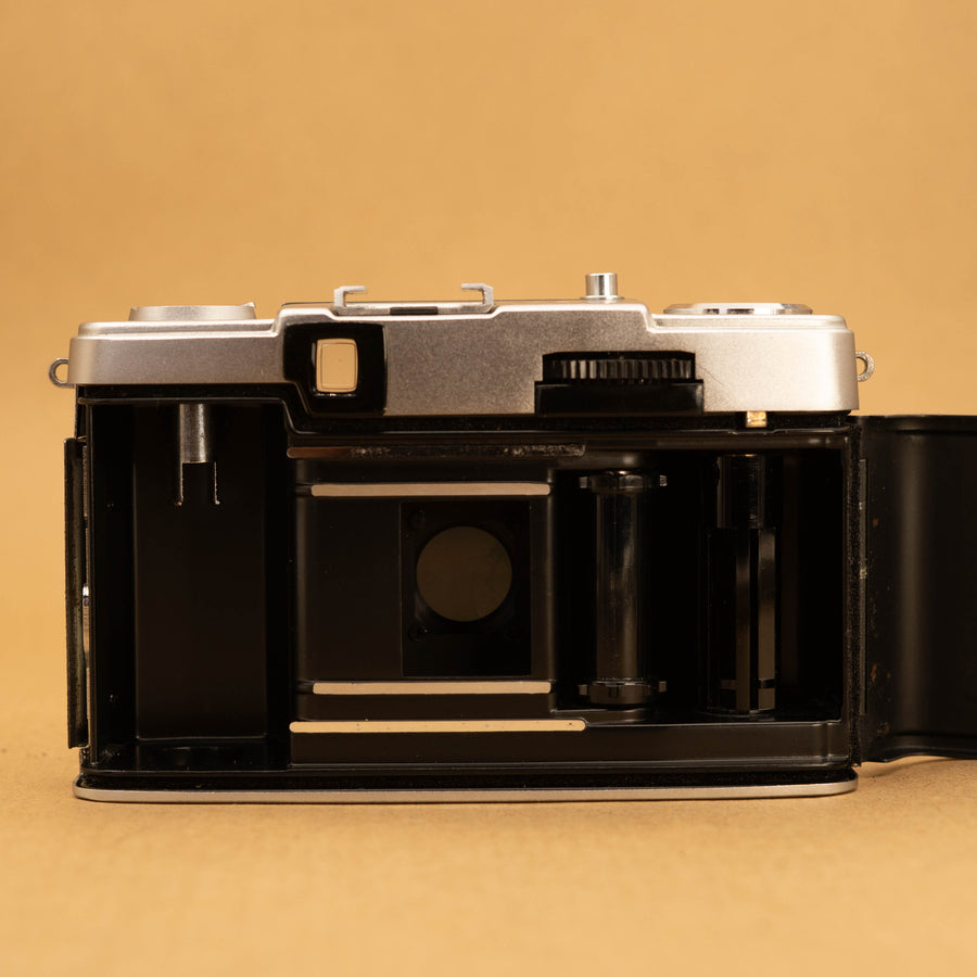Olympus Pen EE-2 in Baby Blue