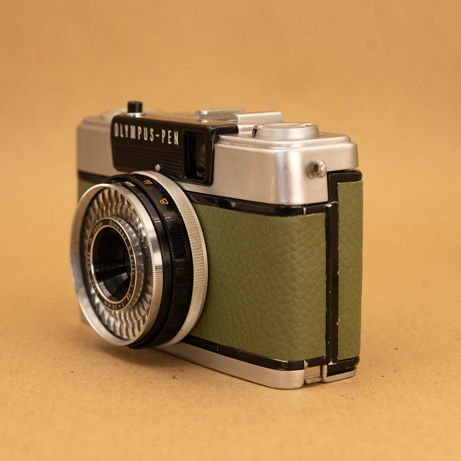 Olympus Pen EES-2 Medio marco en verde