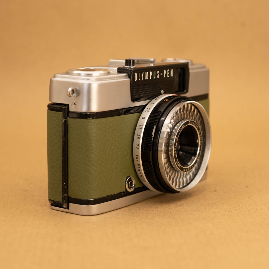 Olympus Pen EES-2 Medio marco en verde