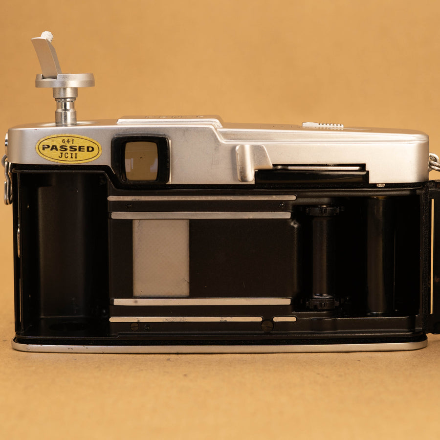 Olympus Pen F with Olympus 38mm f/1.8 Lens