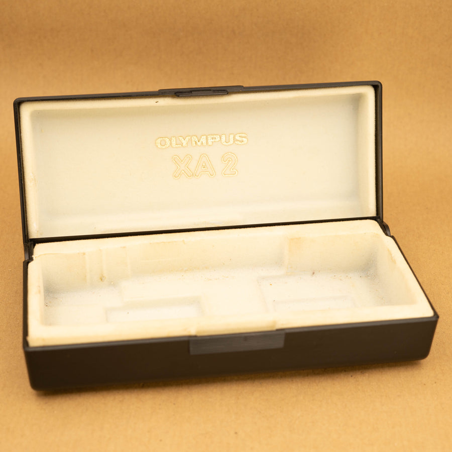 Estuche de presentación Olympus XA