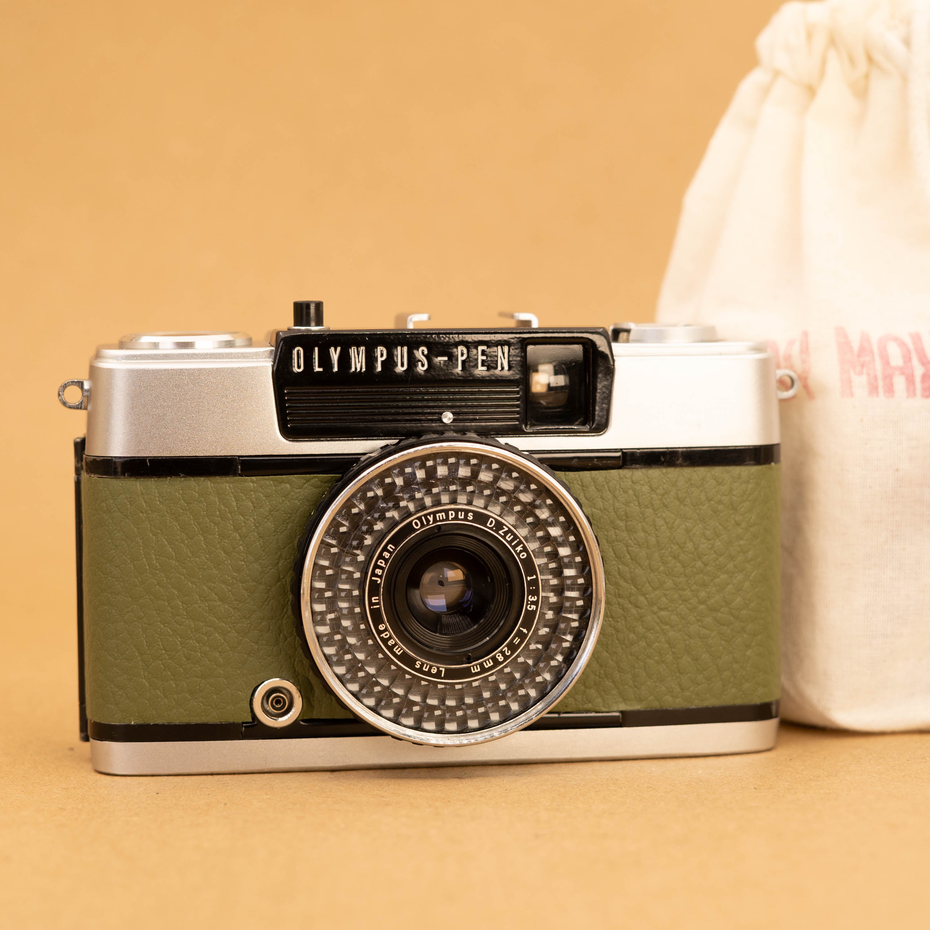 Green Olympus Pen EE-3 Half-frame 35mm Film Camera - Fully