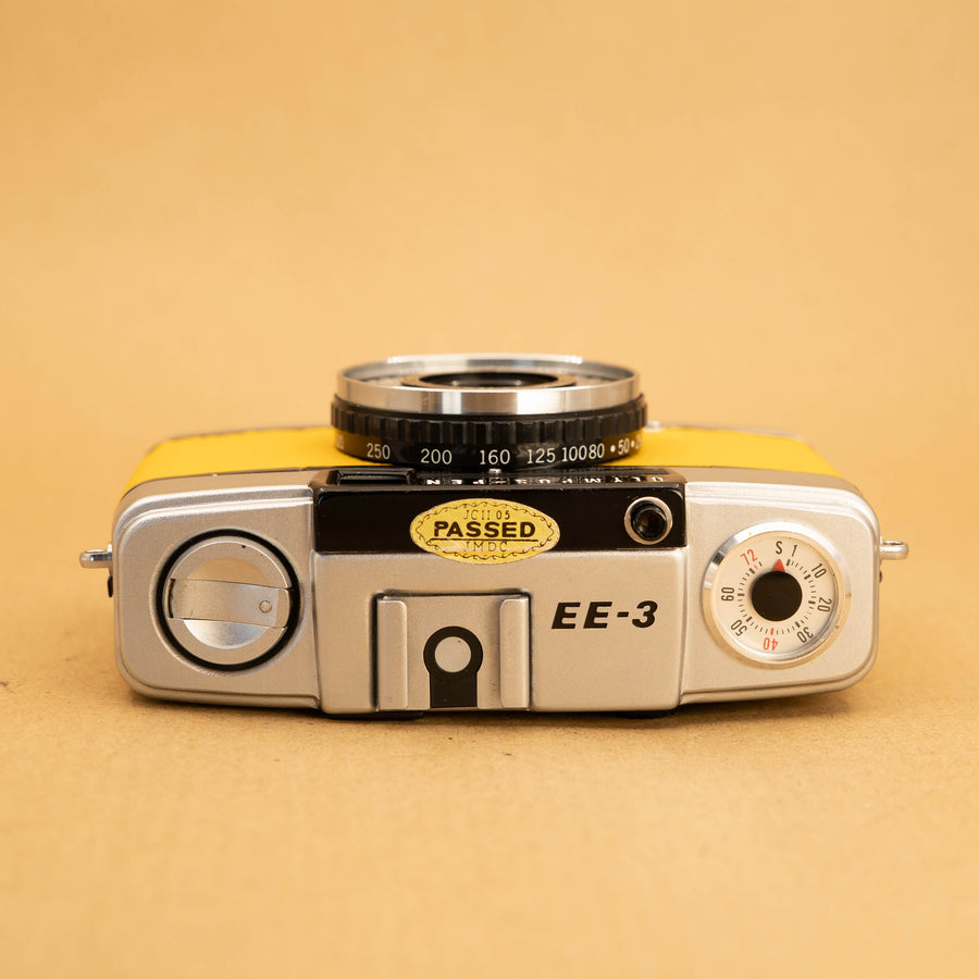 Olympus Pen EE-3 in Yellow