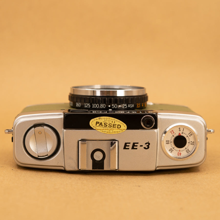 【OLYMPUS PEN】フィルムカメラ オリーブグリーン EE-3 カメラ紹介】新しいカメラを購入しました | OLYMPUS PEN EE-3 - YouTube
