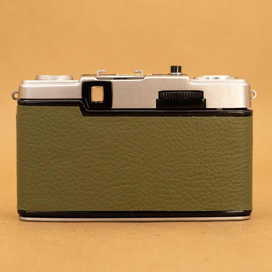 Green Olympus Pen EE-3 Half-frame 35mm Film Camera - Fully