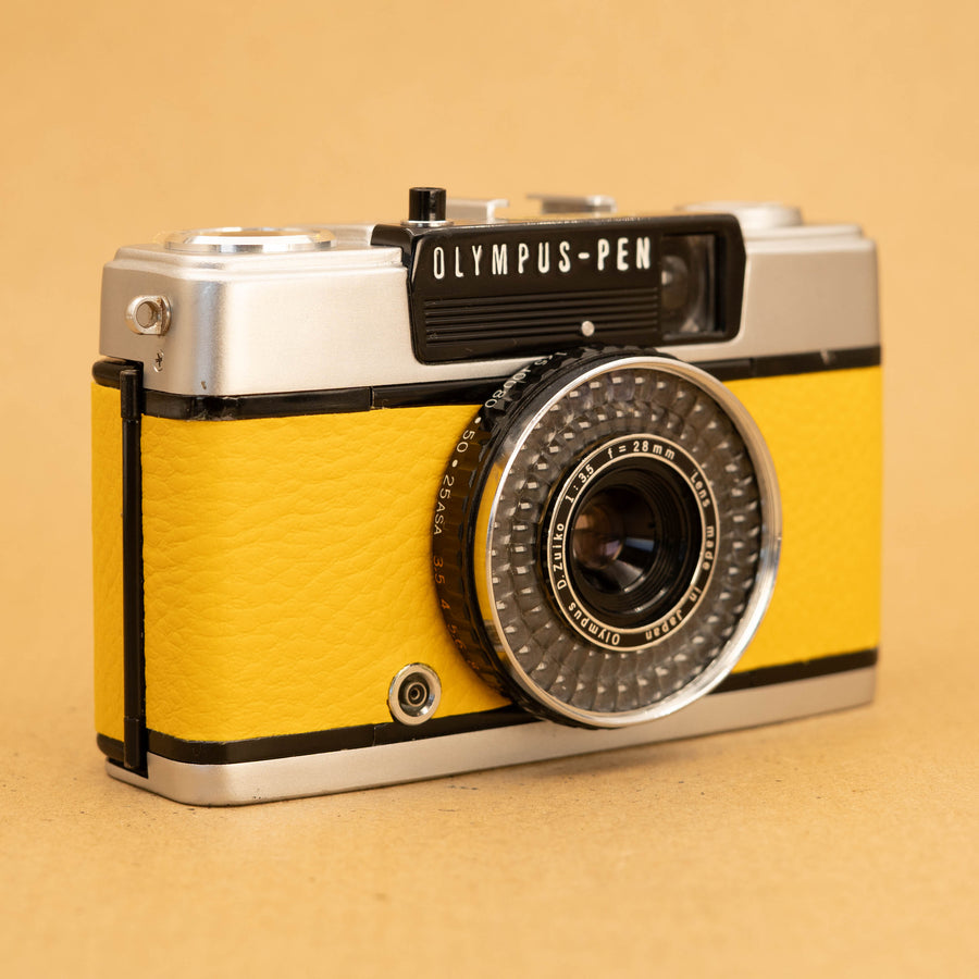 Olympus Pen EE-3 in Yellow