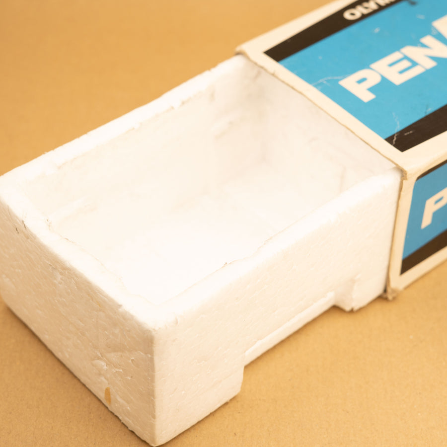 Original Olympus Pen EE-3 Box
