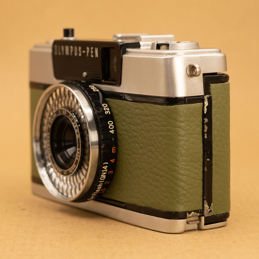 Olympus Pen EE-3 in Green