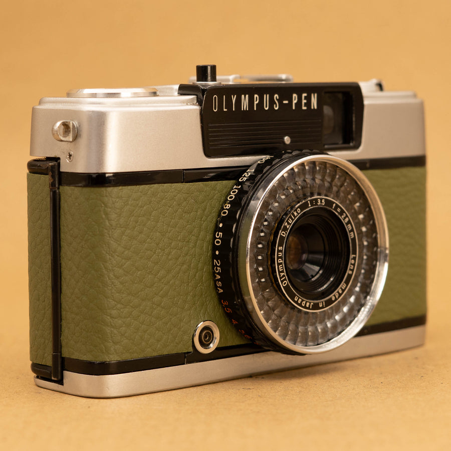 Olympus Pen EE-3 in Green