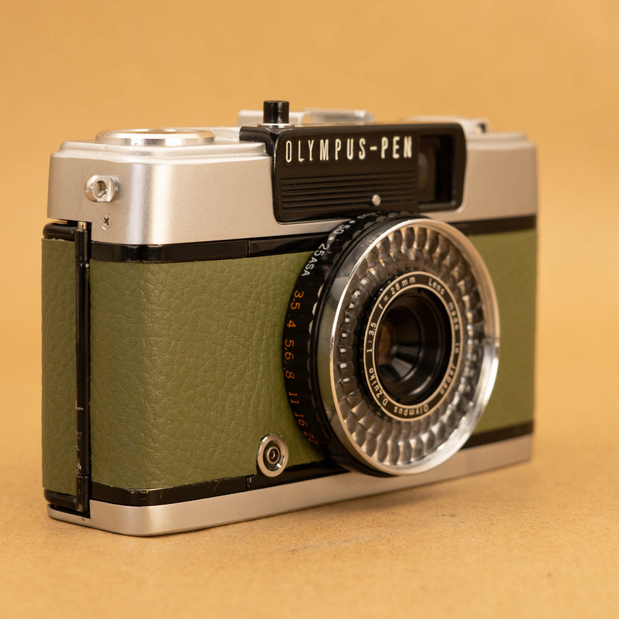 ✽PEN　EE-3✽EE3✽OLYMPUS✽オリンパス✽ハーフカメラ✽ Green Olympus Pen EE-3 Half-frame 35mm Film Camera - Fully