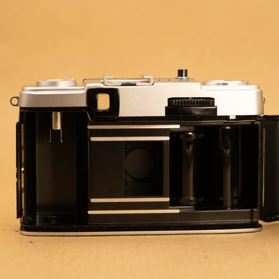 Olympus Pen EE-3 in Yellow