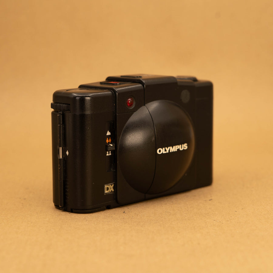 Olympus XA3