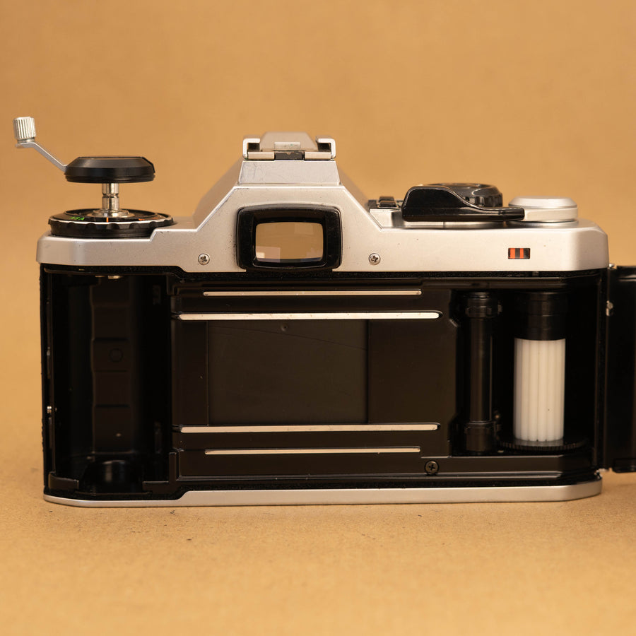 Pentax ME Super avec objectif 50 mm f/1.7