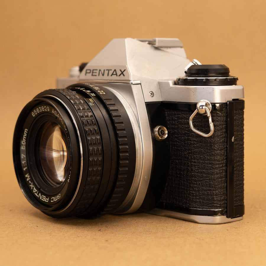 Pentax ME Super avec objectif 50 mm f/1.7