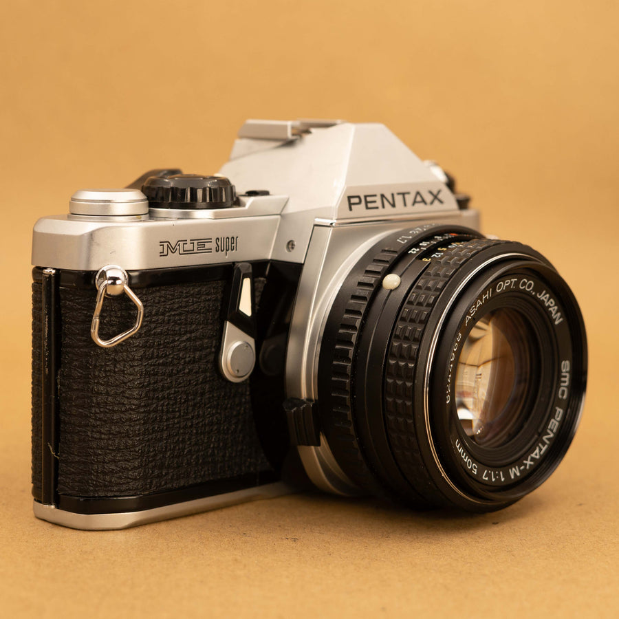 PENTAX ME super 一眼レフカメラ 50mmレンズ付き Fully Serviced Pentax ME Super with 50mm f/1.7 Lens – Cameras By