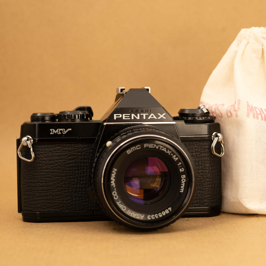 Pentax MV1 avec objectif 50 mm f/1.7
