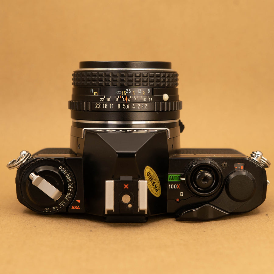 Pentax MV1 avec objectif 50 mm f/1.7