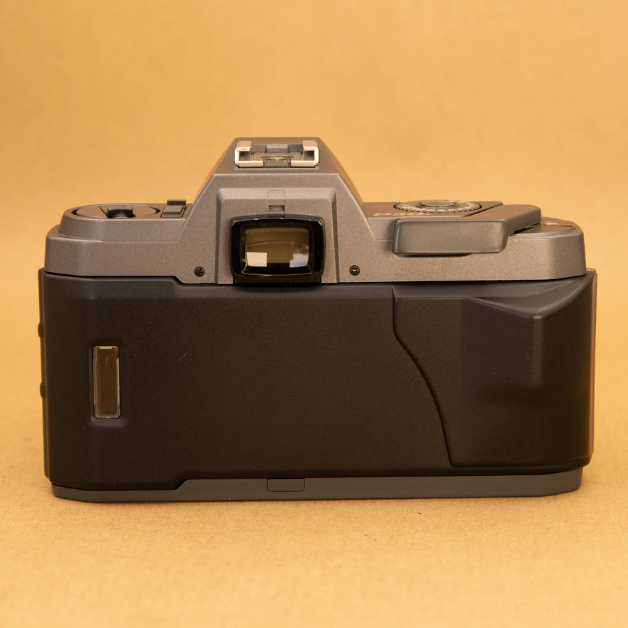 Pentax P30T with Takumar 28-80mm f/3.5-4.5 Lens
