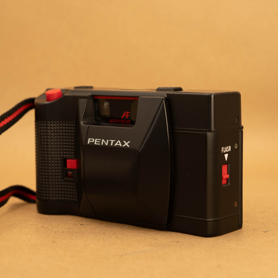 Pentax PC35AF-M 35mm Point and Shoot Film Camera – Cameras By Max Ltd