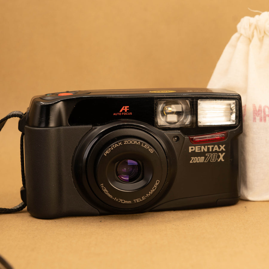 Nikon Lite Zoom Táctil 70W