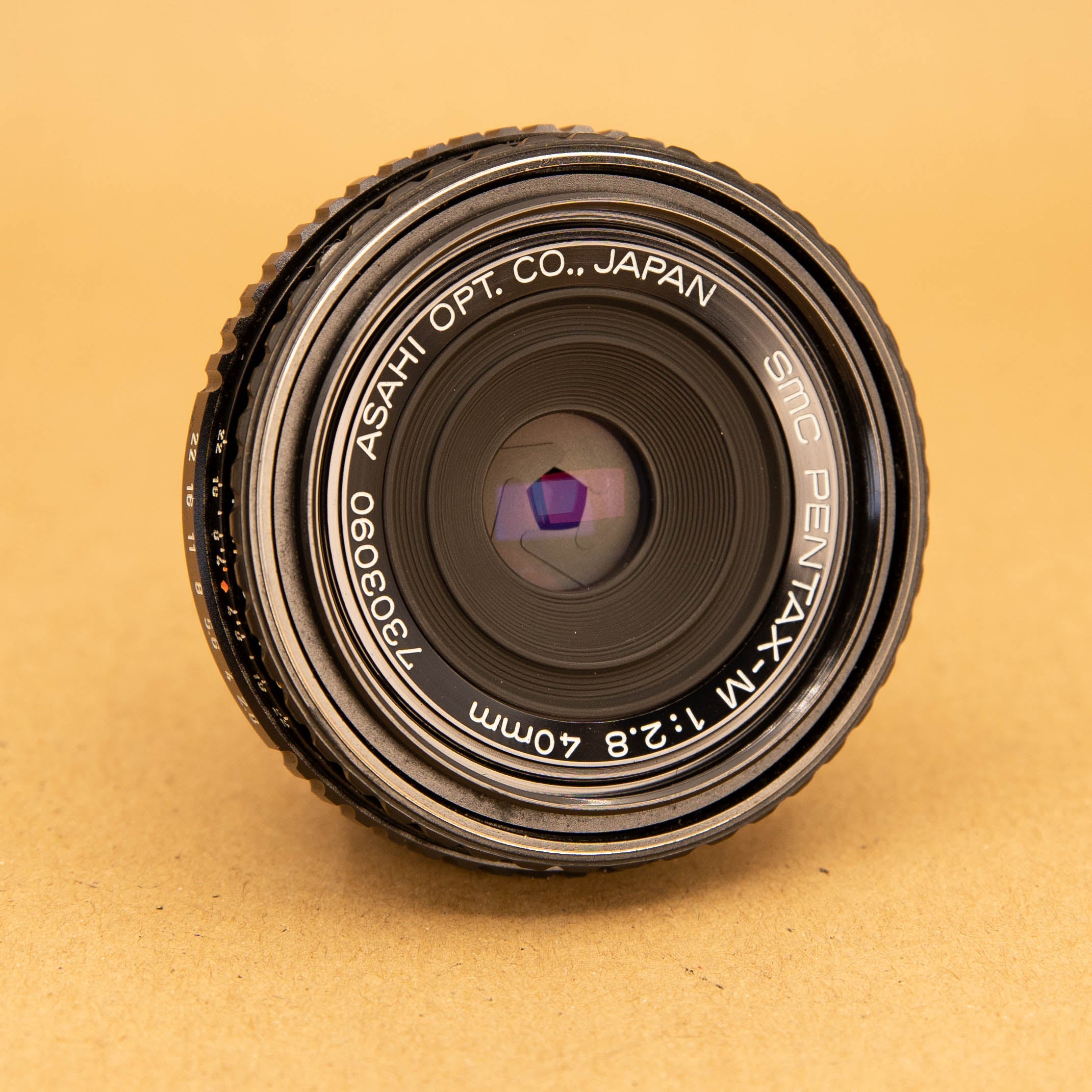 40mm SMC Pentax lens, PK-M ペンタックス SMC PENTAX-M 40mm F2.8