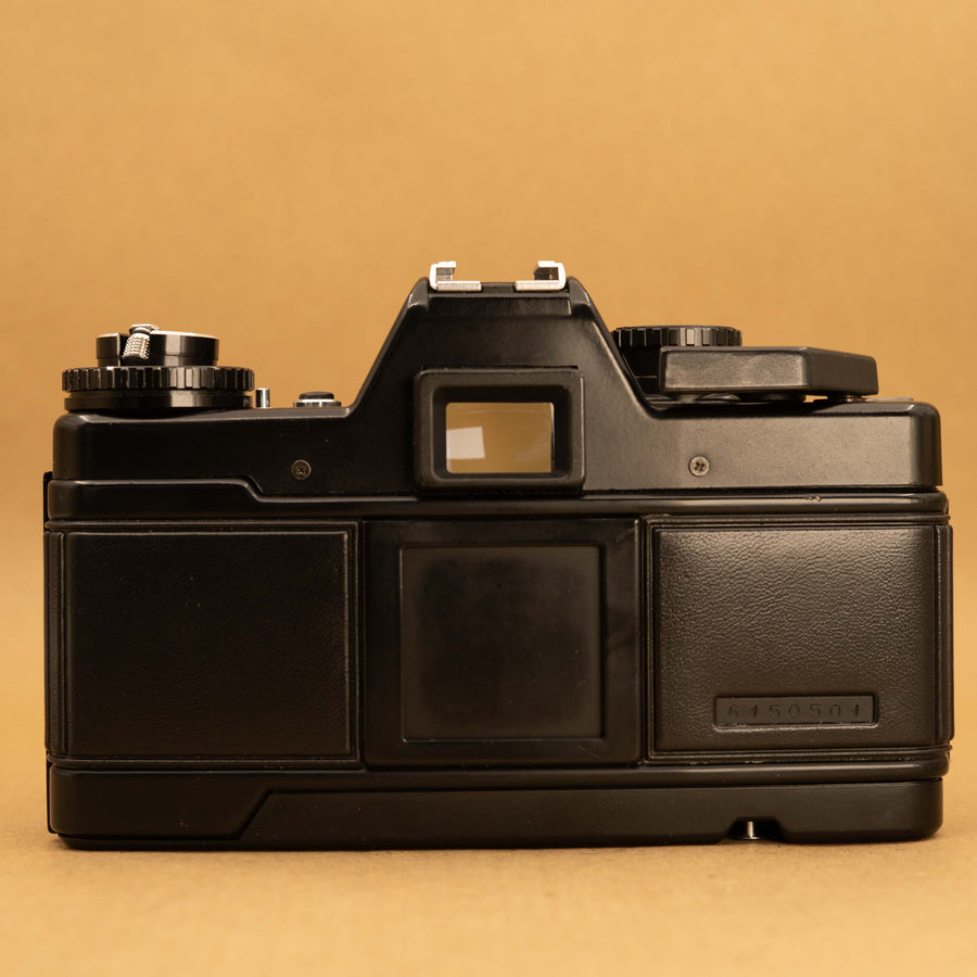 Praktica BC1 Electronic with 50mm f/1.8 Lens