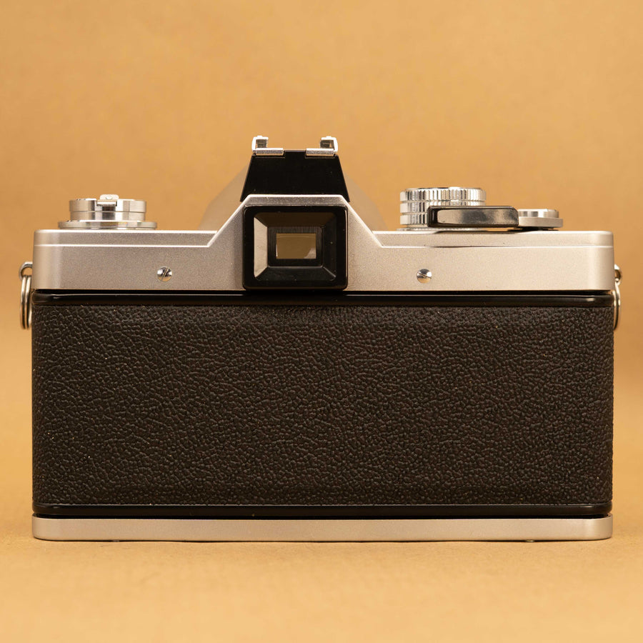 Praktica LTL 3 with Pentacon 50mm f/1.8 Lens