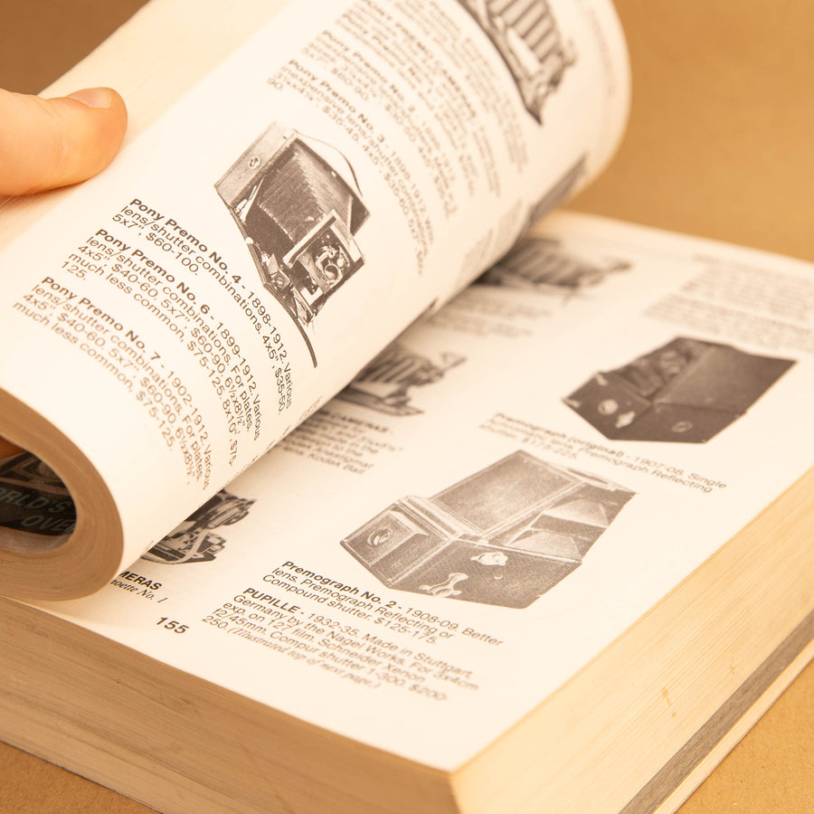 Price Guide to Antique and Classic Cameras Sixth Edition 1987-1988