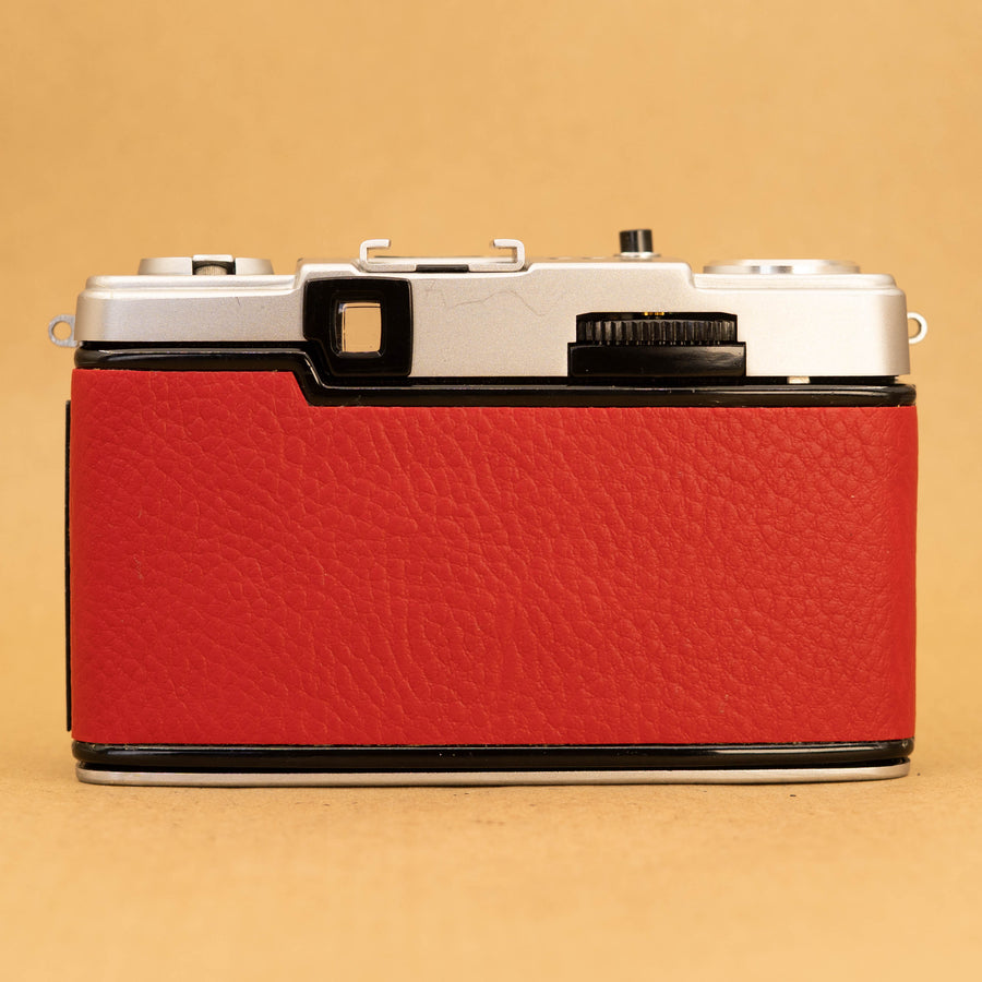 Olympus Pen EE-3 in Red
