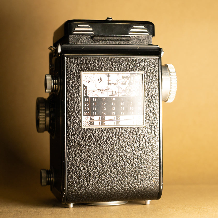 Rolleicord VA TLR Medium Format 120 Film Camera - Refurbished