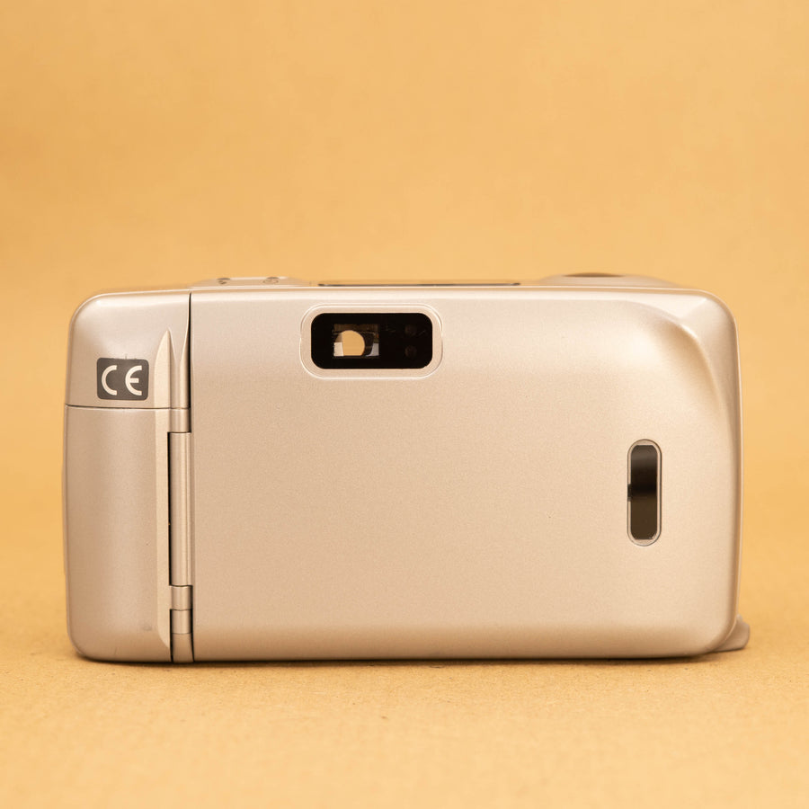 Silver Yashica T5