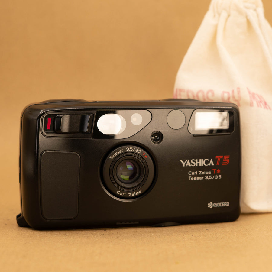 Yashica T5