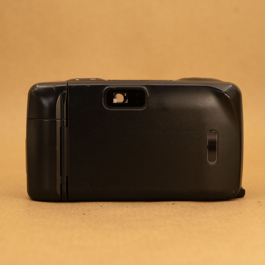 Yashica T5