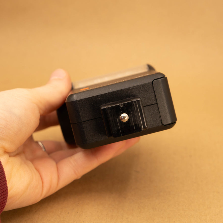 Compact External Flash