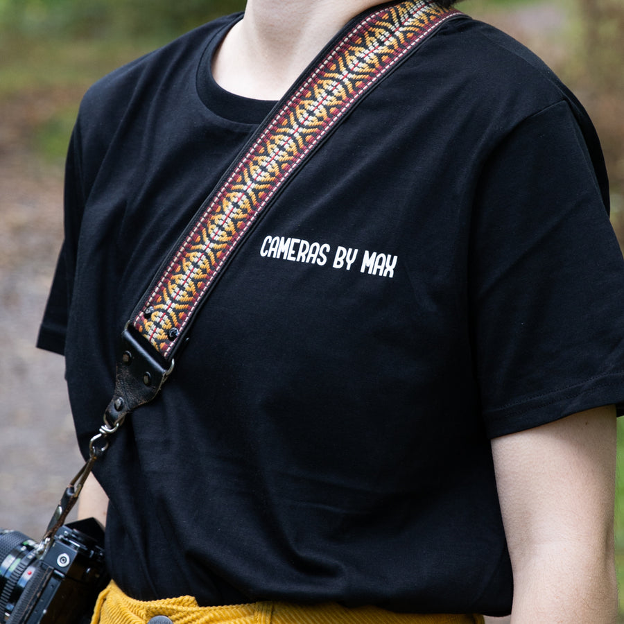 Adventure camera black and white short-sleeve t-shirt