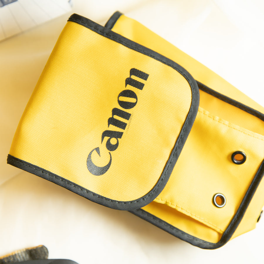 Appareil photo étanche Canon AS-6 avec étui et rouleau de film